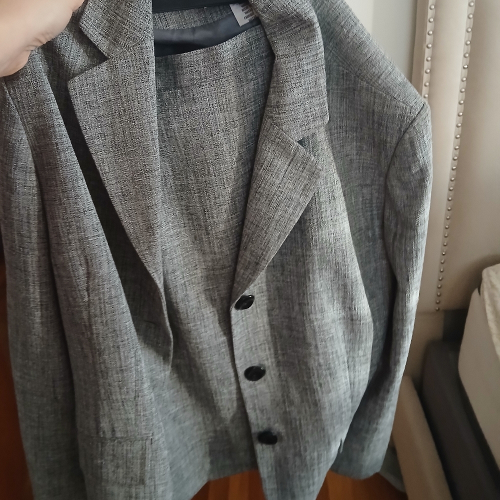 Jones Ny Womens Suit